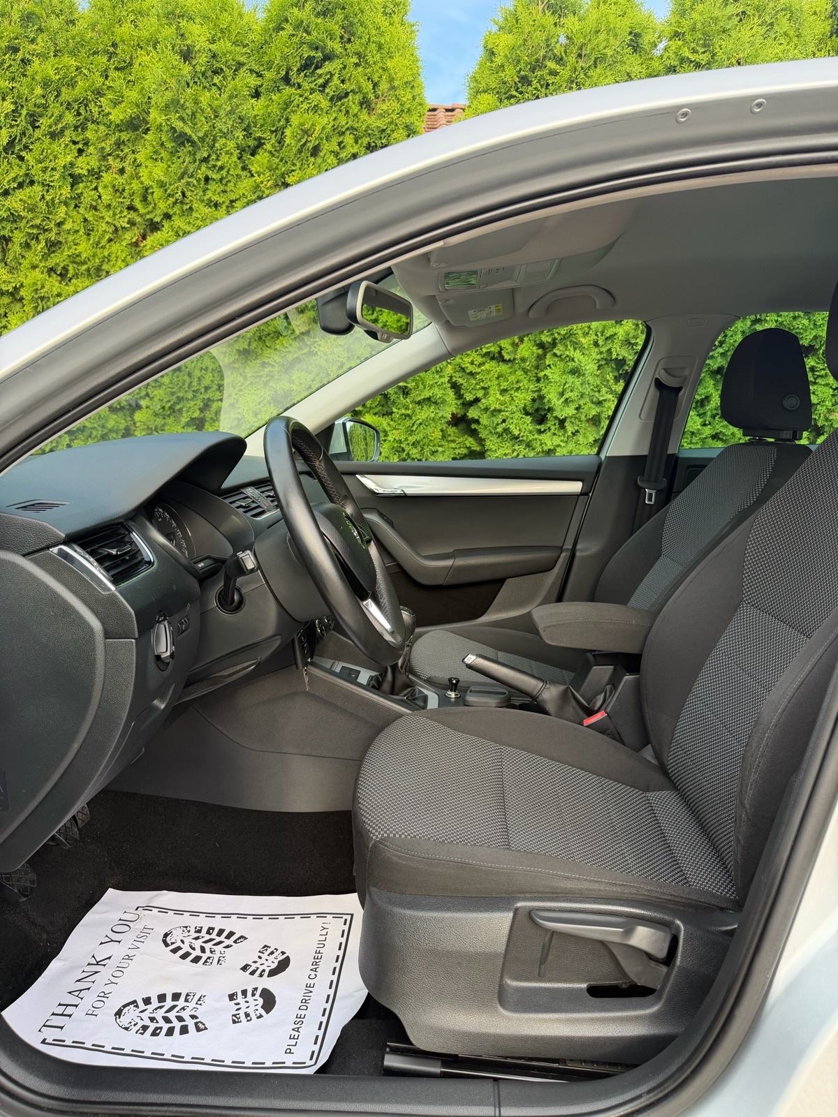 Škoda Octavia 1,6 TDI * Navigacija,Grijanje sjedala,Temp.,Alu felge*, fotografija 17