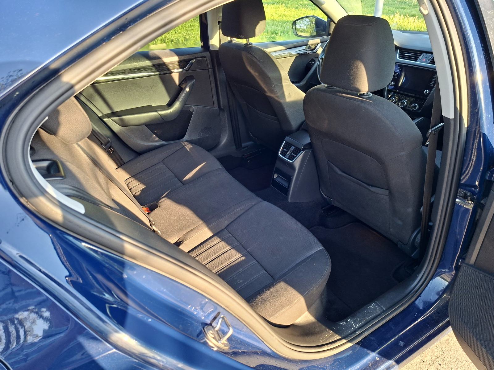 Škoda Octavia 1.6 TDI, reg 08/2027., HR vozilo, VLASNIK u prometnoj, fotografija 13