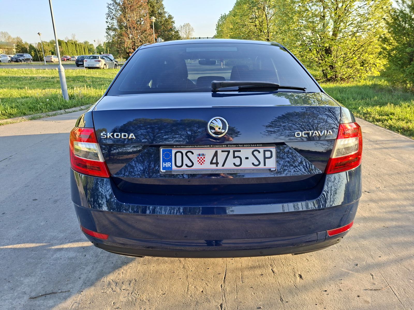 Škoda Octavia 1.6 TDI, reg 08/2027., HR vozilo, VLASNIK u prometnoj, fotografija 6