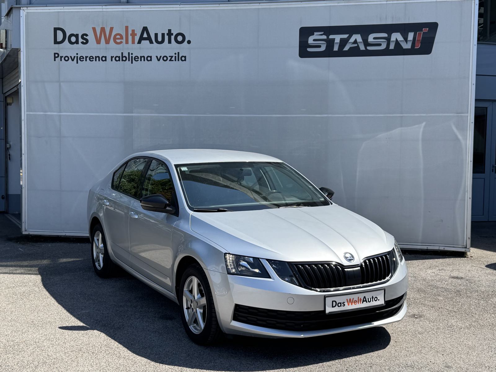 Škoda Octavia 1,6 TDI SIMPLY, fotografija 3