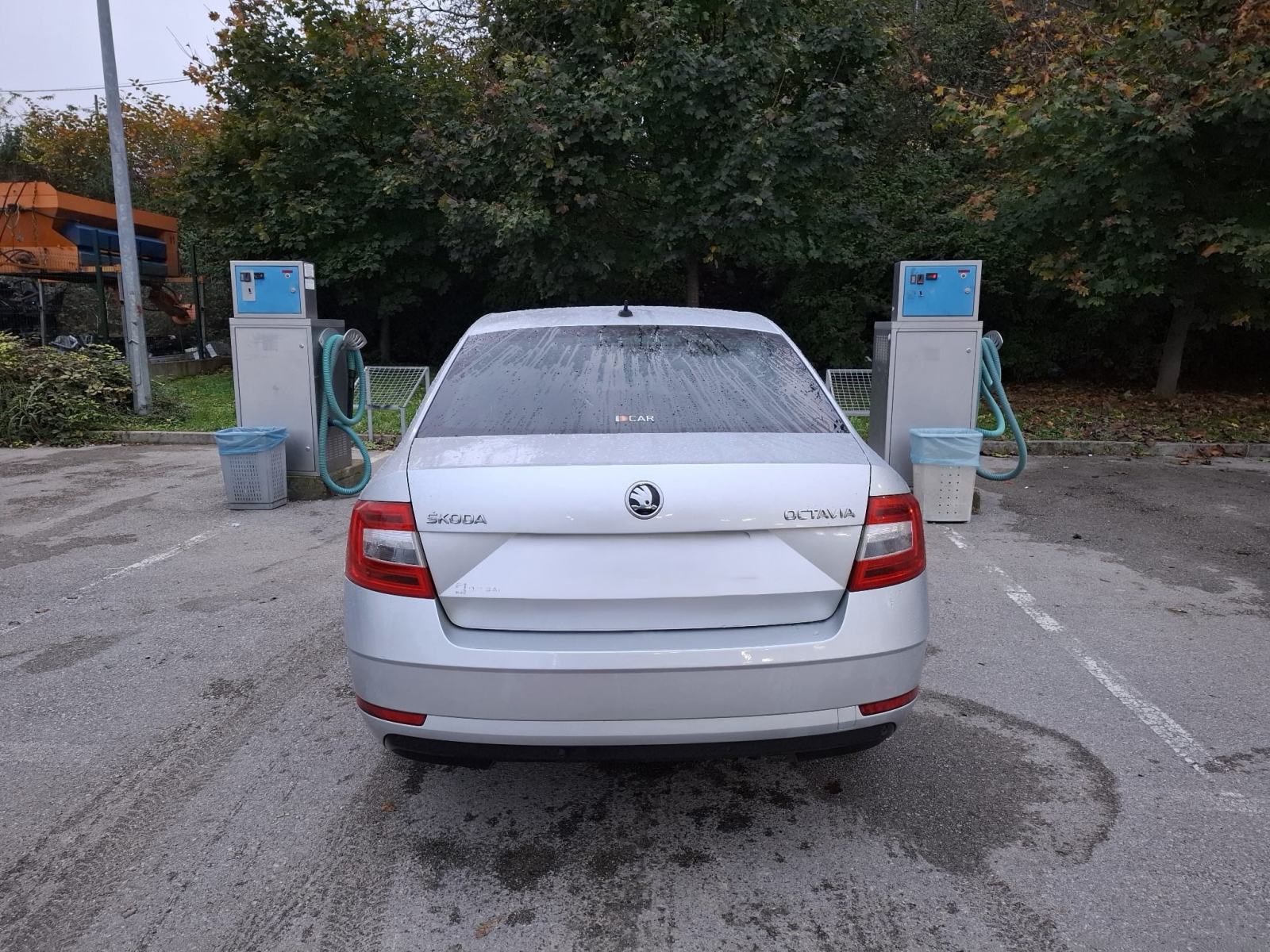 Škoda Octavia 1,6 TDI, fotografija 4