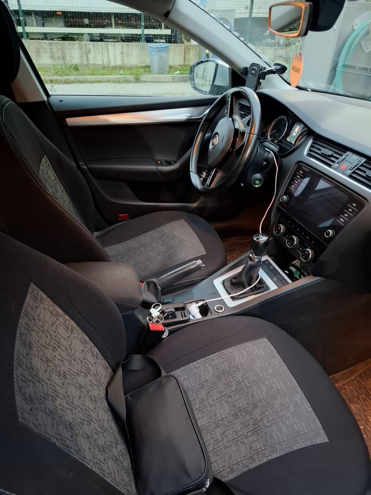 Škoda Octavia 1,6 TDI, fotografija 7