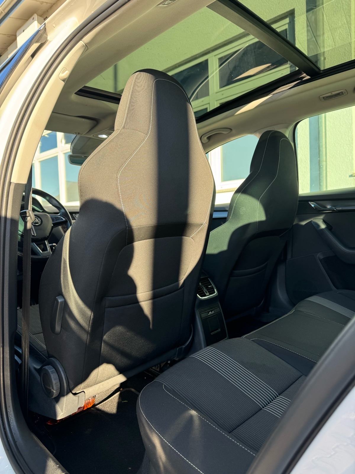 Škoda Octavia 1,6 TDI, fotografija 10