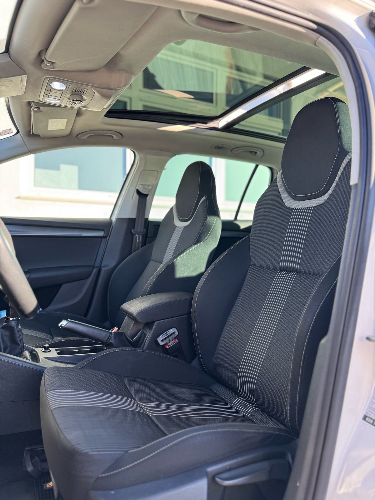 Škoda Octavia 1,6 TDI, fotografija 11