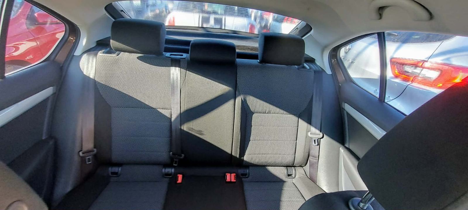 Škoda Octavia 1,6 TDI, fotografija 15