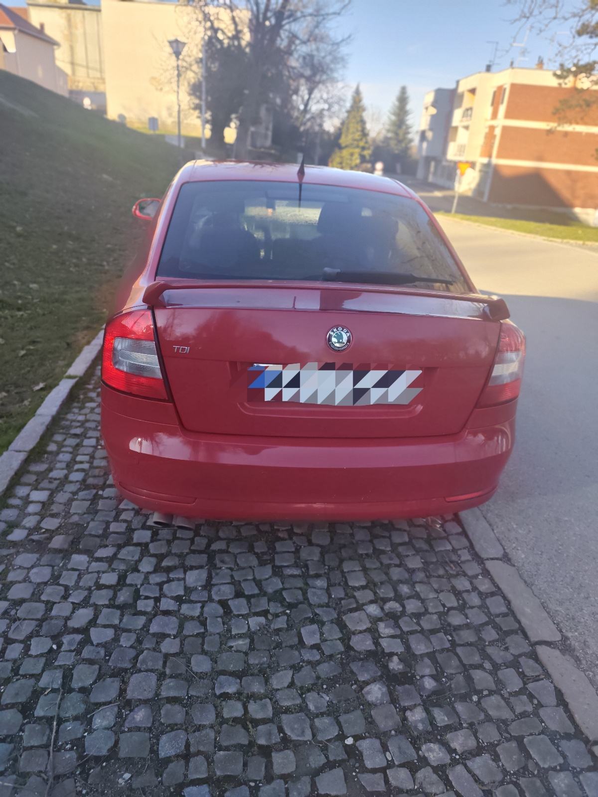 Škoda Octavia 1,6 TDI, fotografija 2