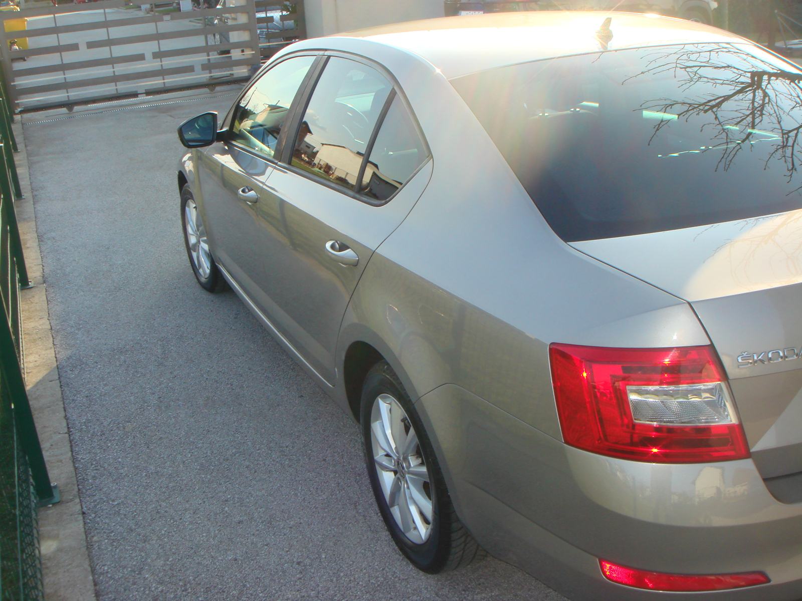 Škoda Octavia 1,6 TDI, fotografija 4