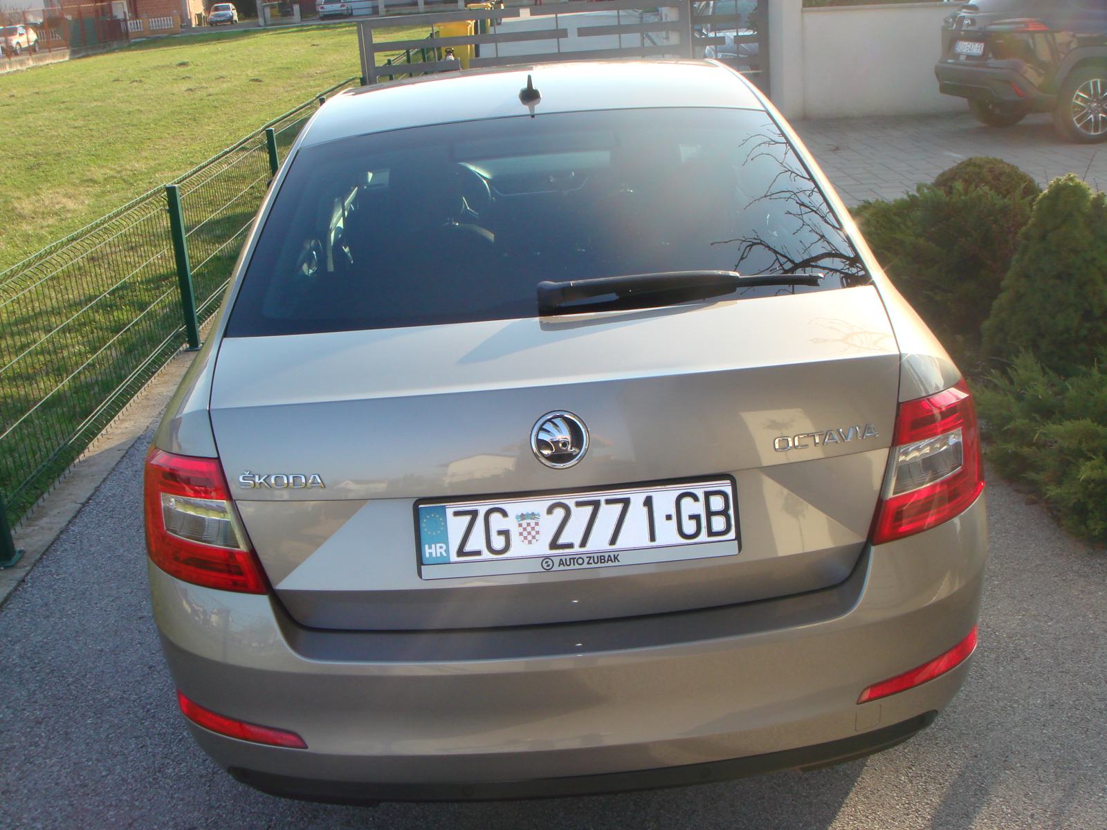 Škoda Octavia 1,6 TDI, fotografija 5
