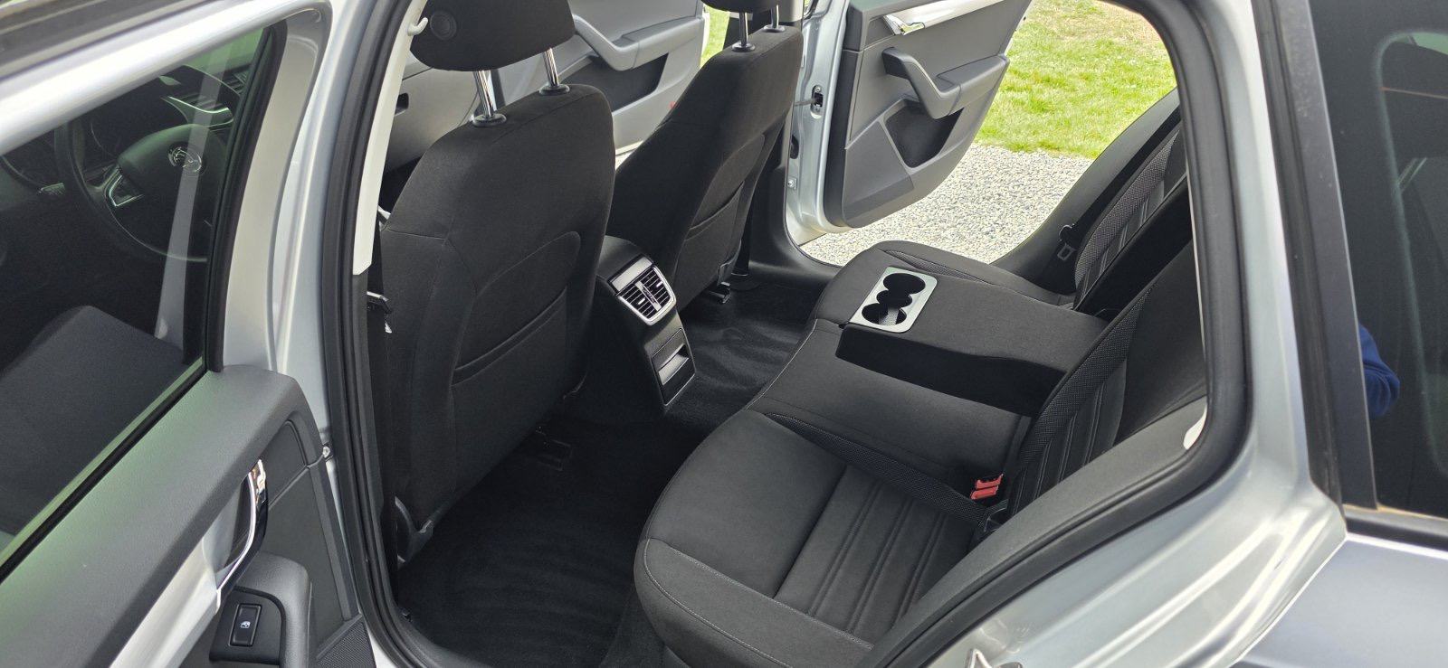 Škoda Octavia 1,6 TDI, fotografija 11