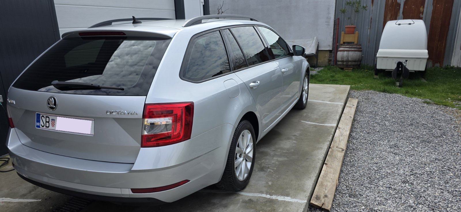Škoda Octavia 1,6 TDI, fotografija 4