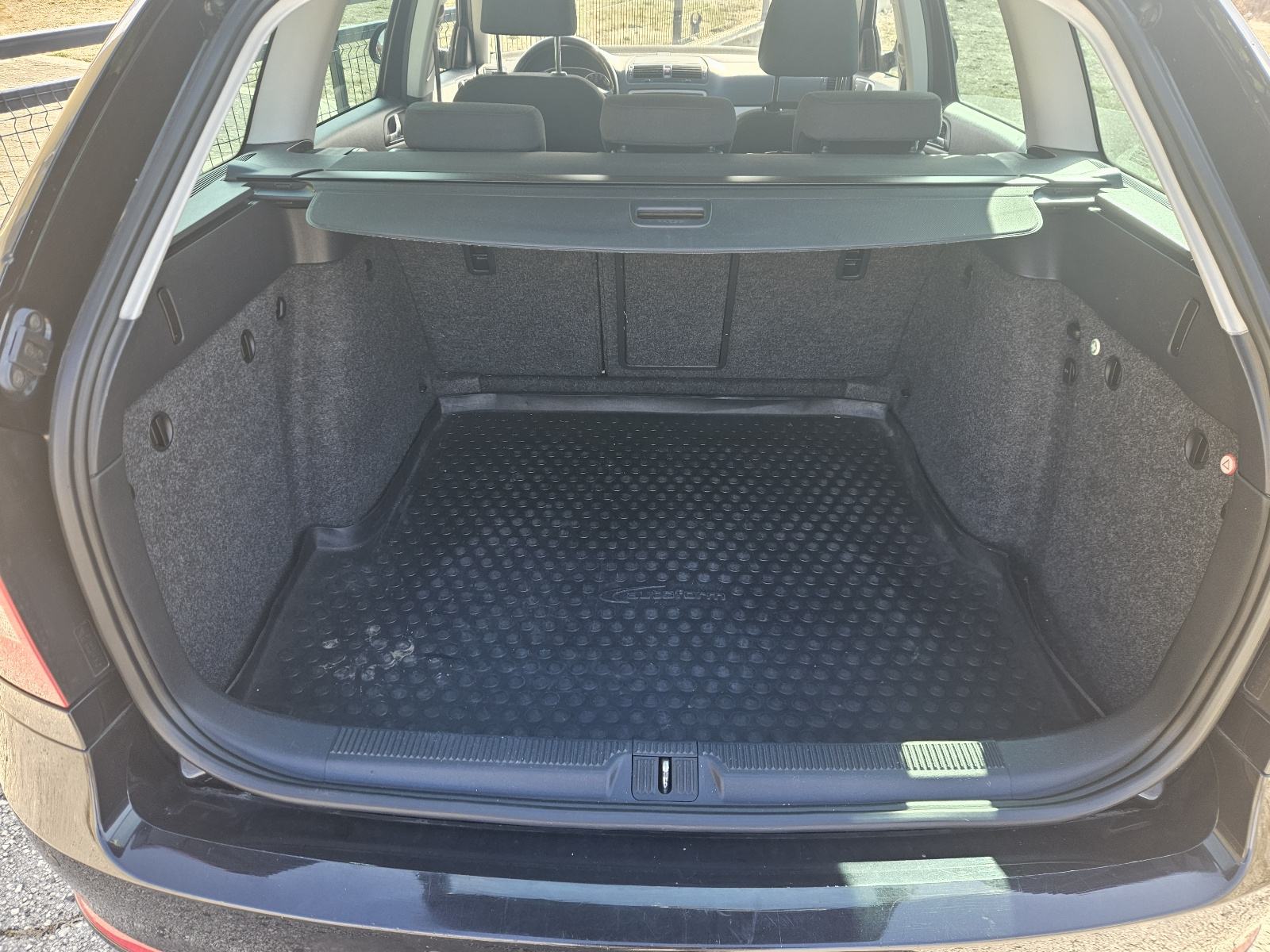 Škoda Octavia 1,6 TDI reg 1 god, fotografija 5
