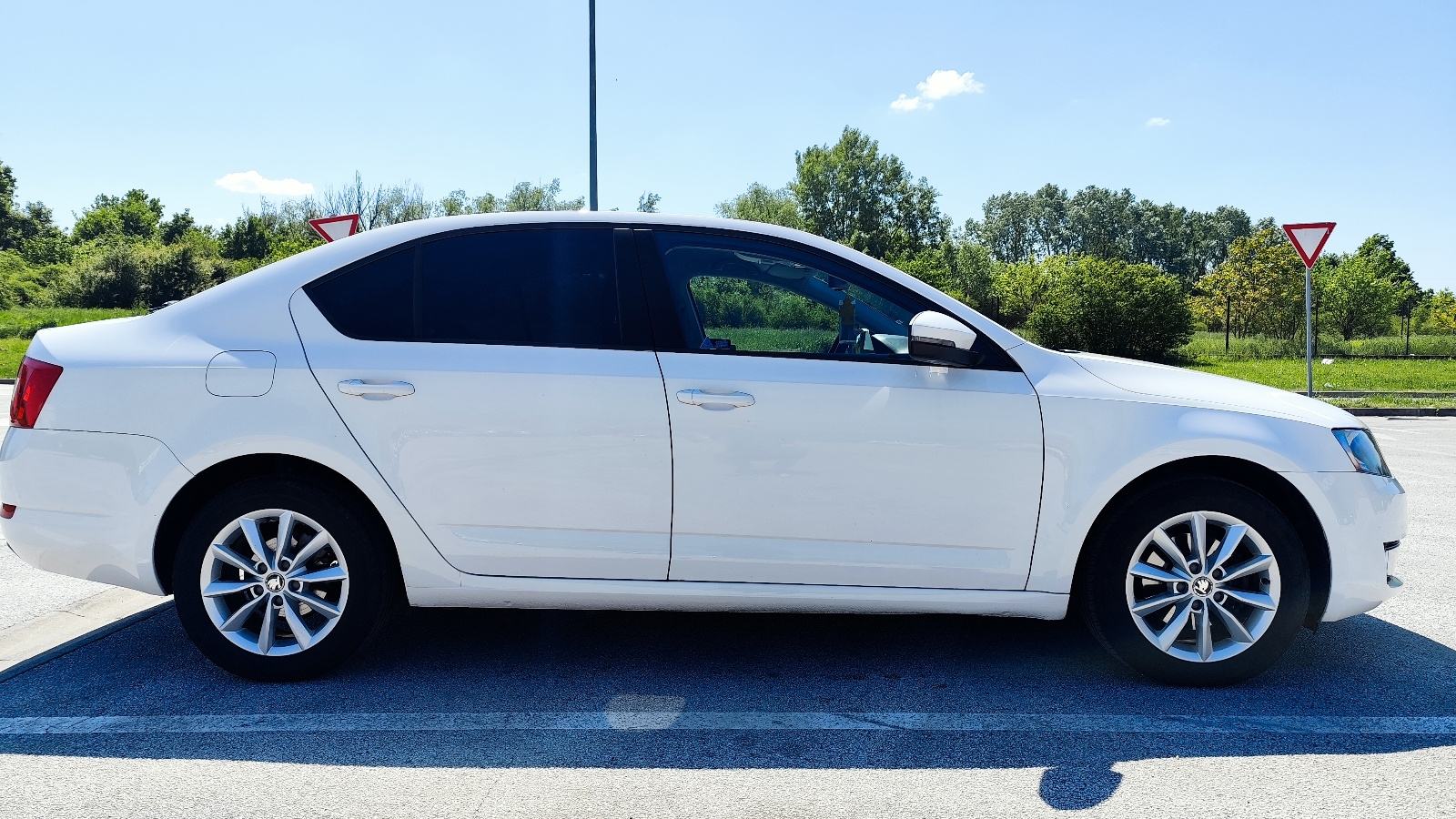 Škoda Octavia 1,6 TDI, fotografija 3