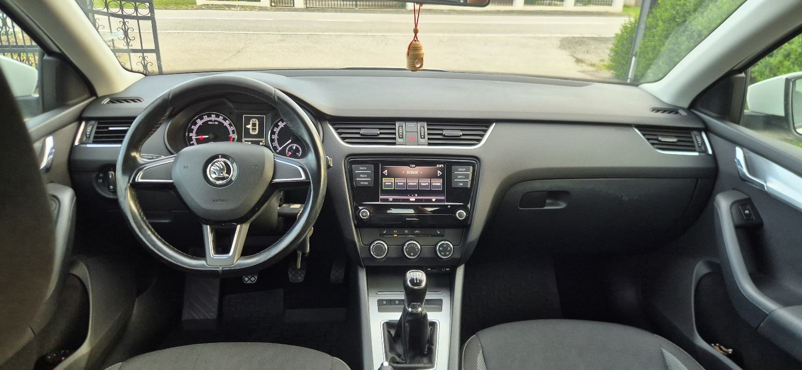 Škoda Octavia 1,6 TDI, fotografija 8