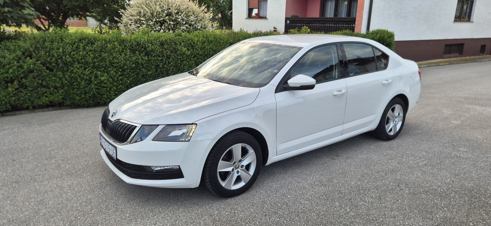 Škoda Octavia 1,6 TDI, fotografija 3