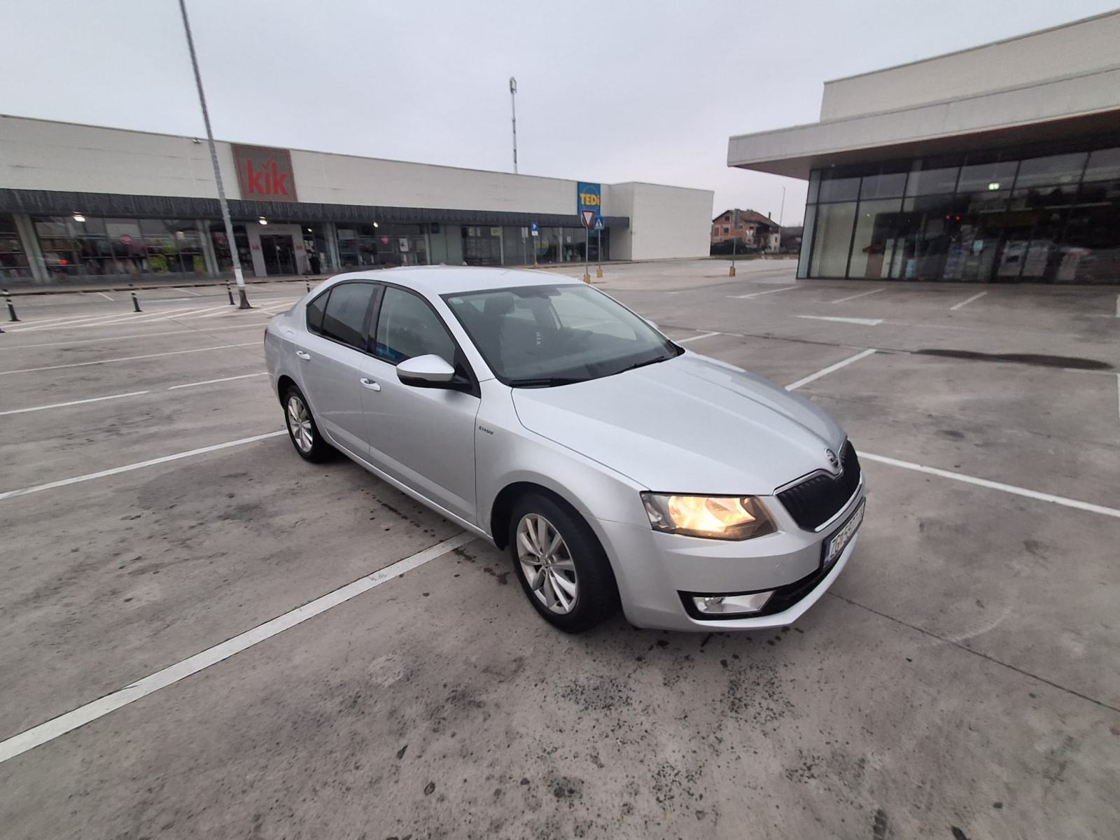 Škoda Octavia 1,6 TDI, fotografija 4