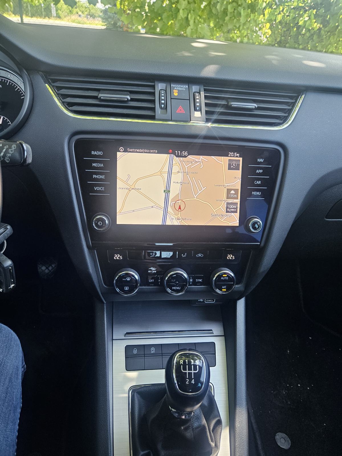 Škoda Octavia 1,6 TDI **TOP STANJE**, fotografija 4