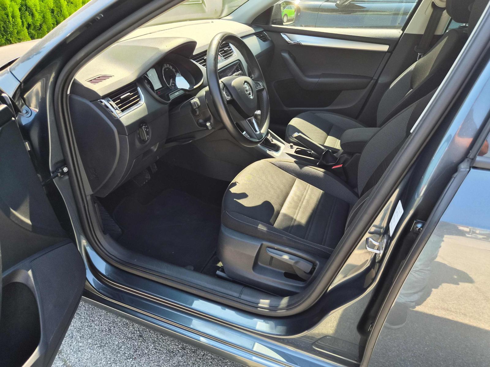 Škoda Octavia 1,6 TDI, fotografija 8