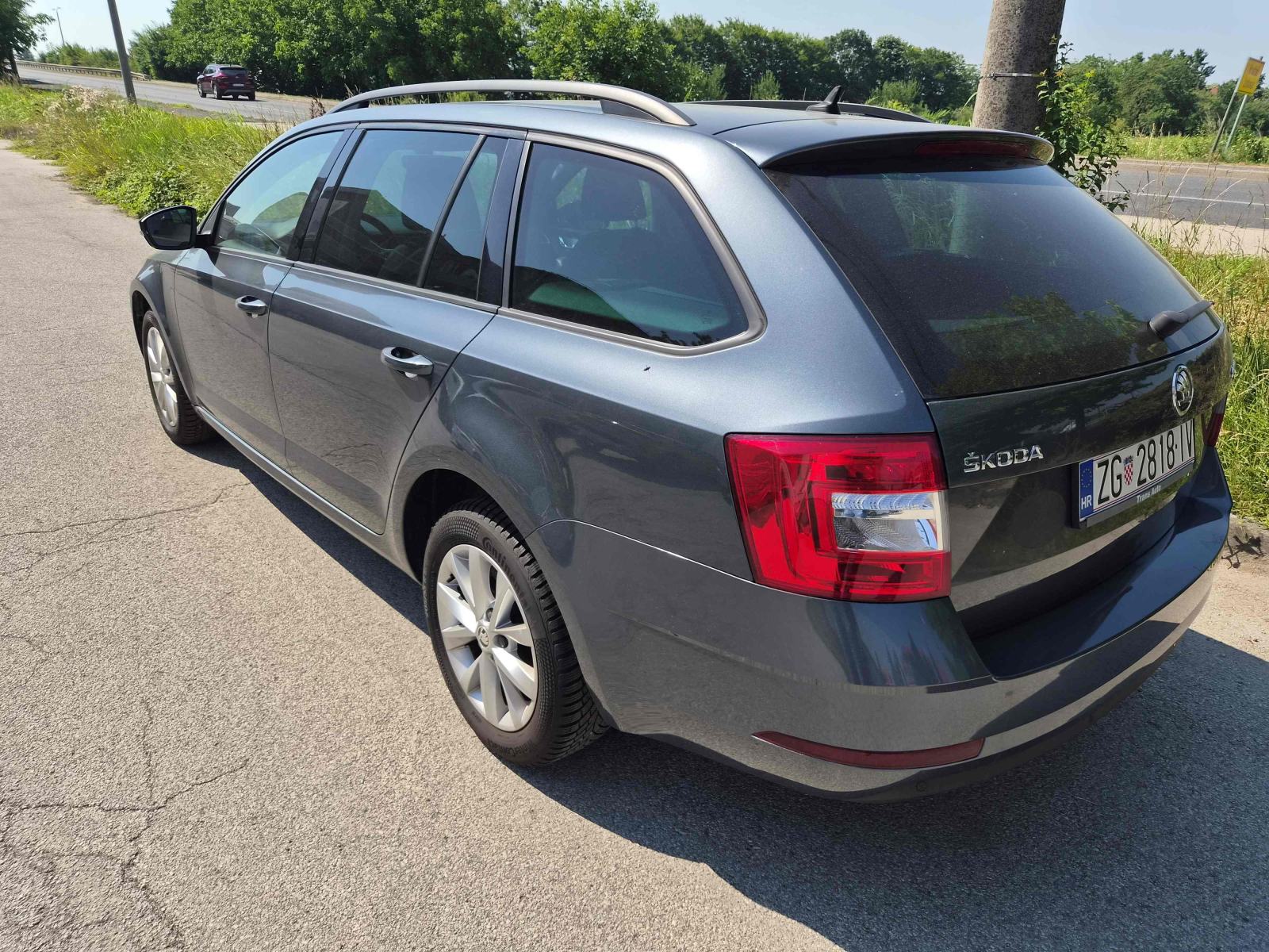 Škoda Octavia 1,6 TDI, fotografija 7