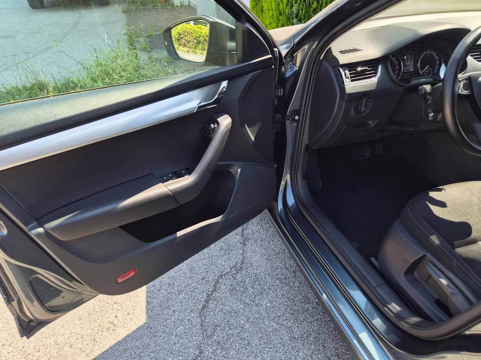 Škoda Octavia 1,6 TDI, fotografija 11