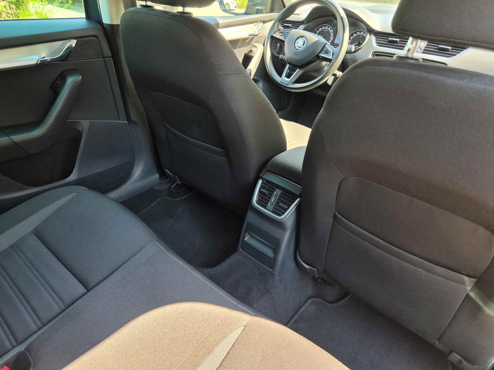 Škoda Octavia 1,6 TDI, fotografija 12