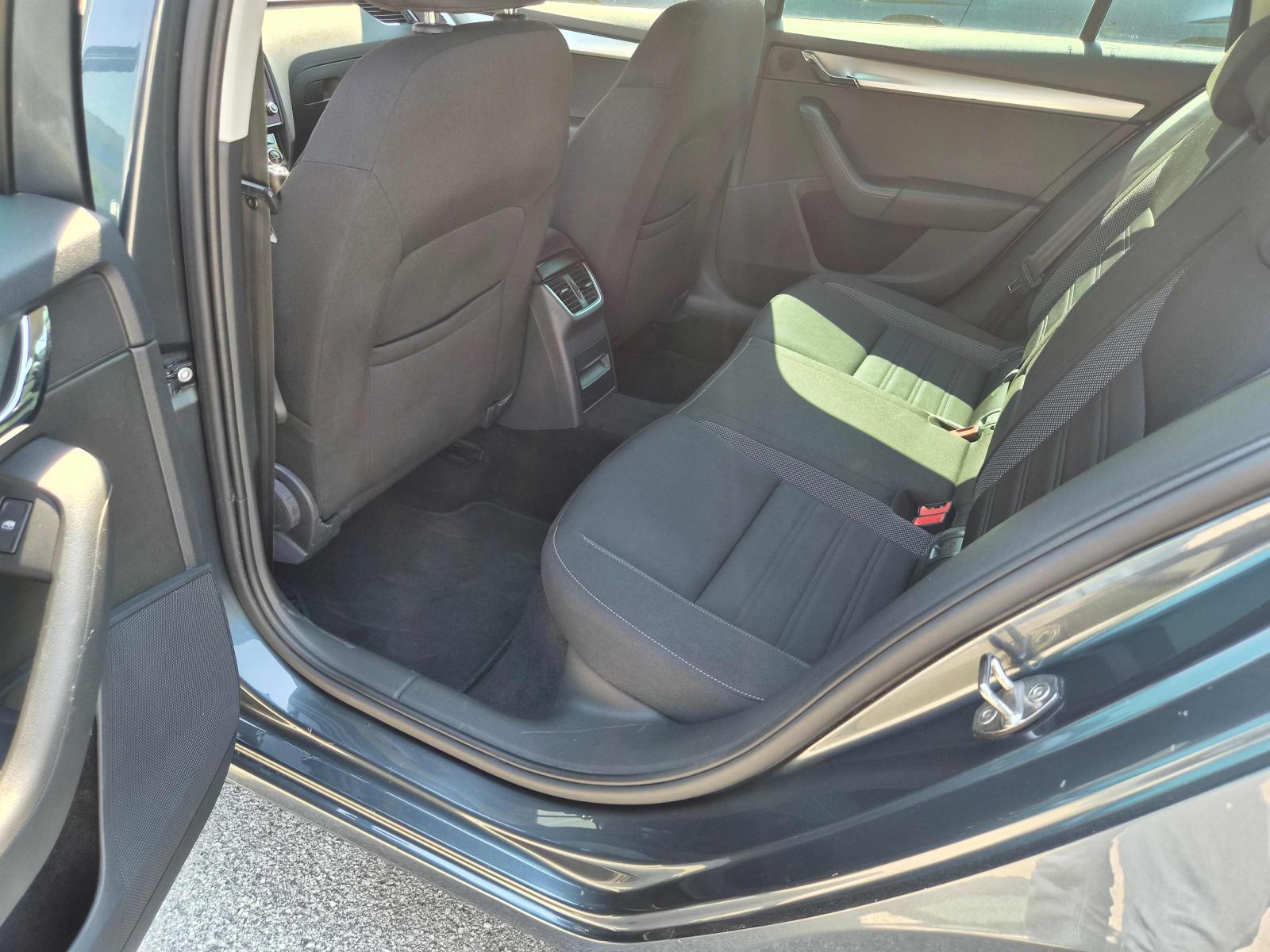 Škoda Octavia 1,6 TDI, fotografija 13
