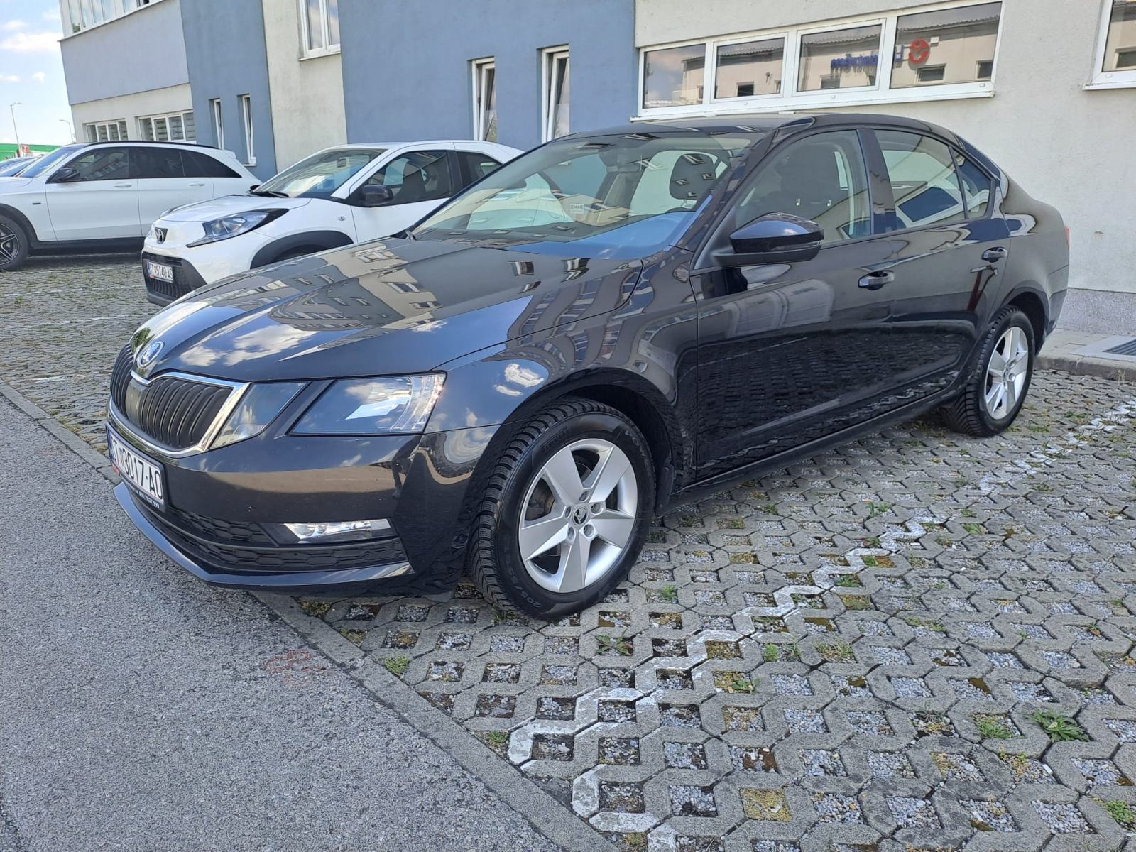 Škoda Octavia 1.6 TDI, fotografija 10