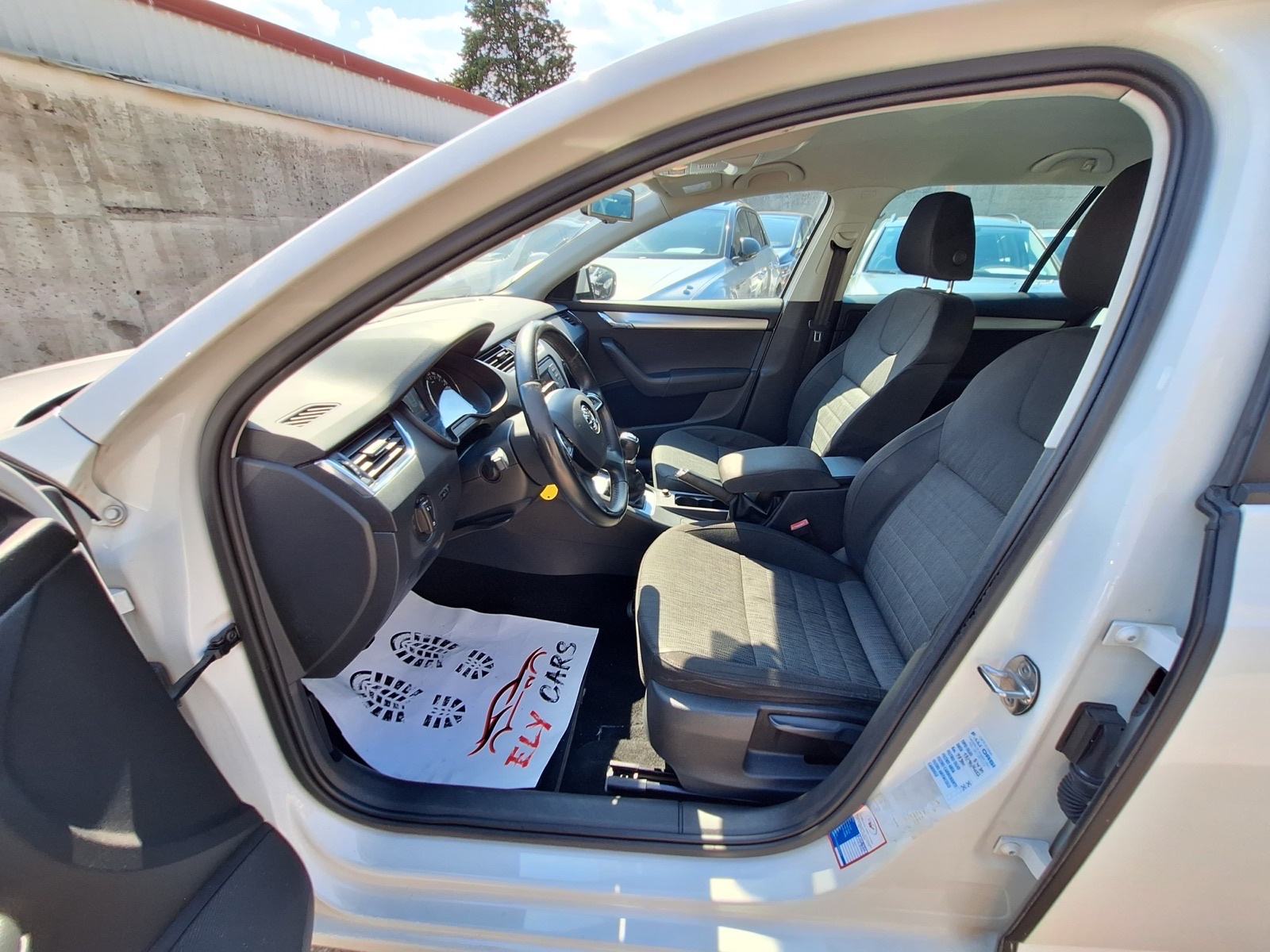 Škoda Octavia 1,6 TDI, fotografija 11