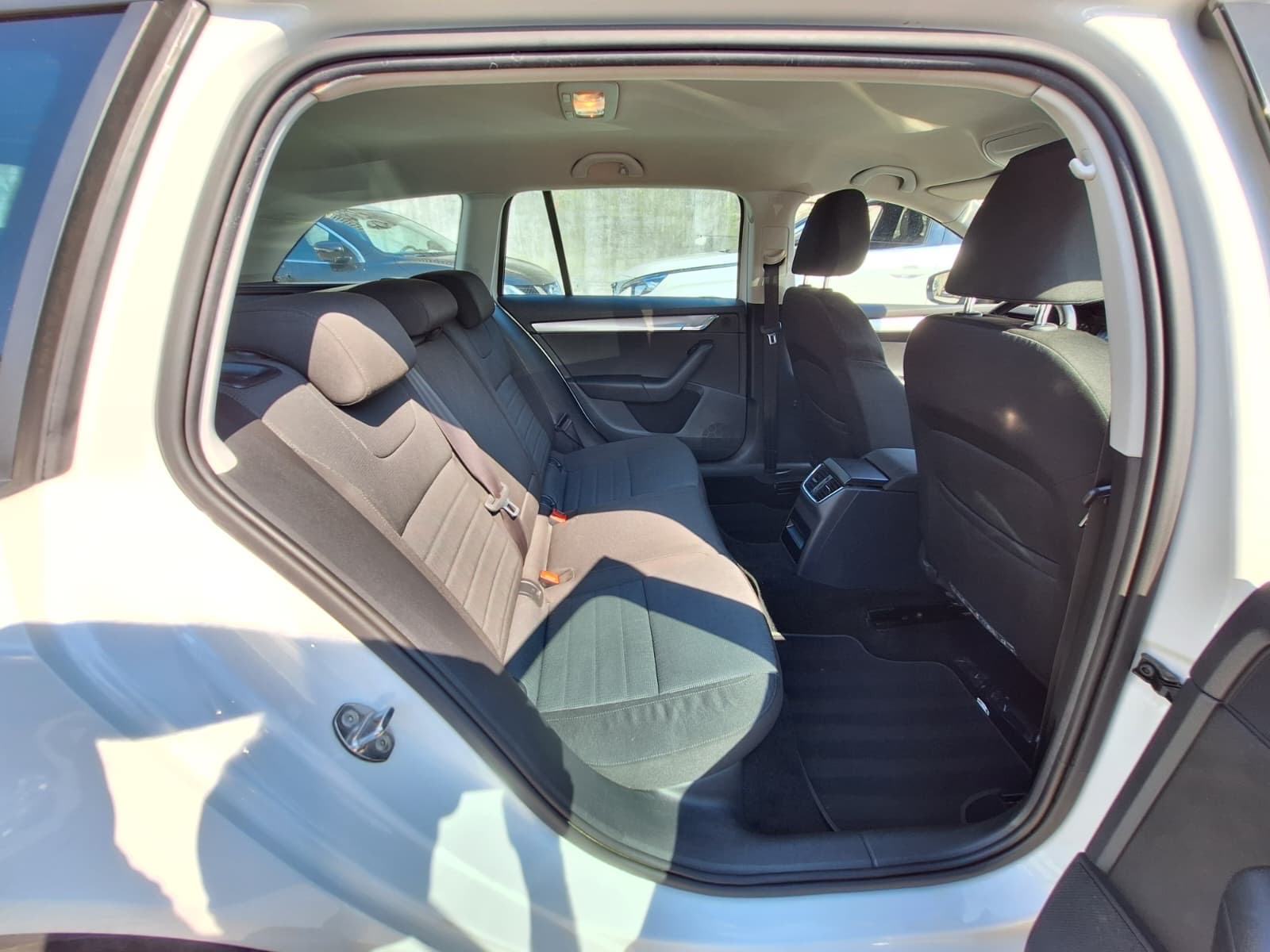 Škoda Octavia 1,6 TDI, fotografija 19