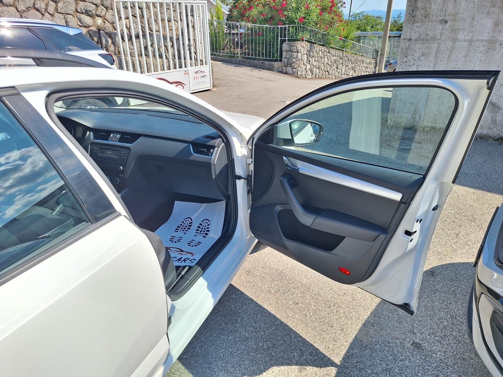 Škoda Octavia 1,6 TDI, fotografija 15