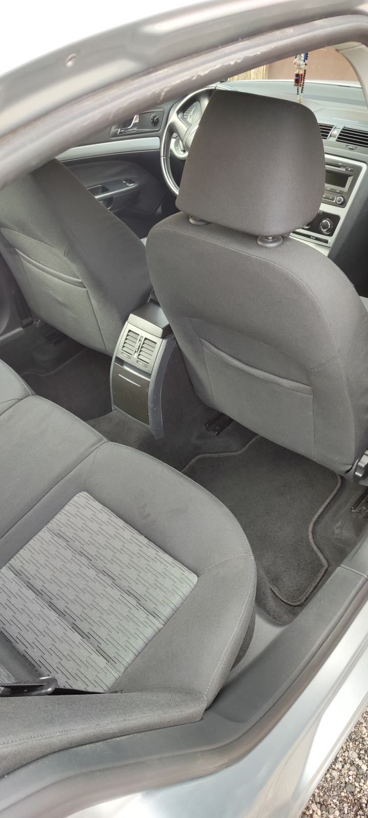 Škoda Octavia 1,6 TDI, fotografija 9