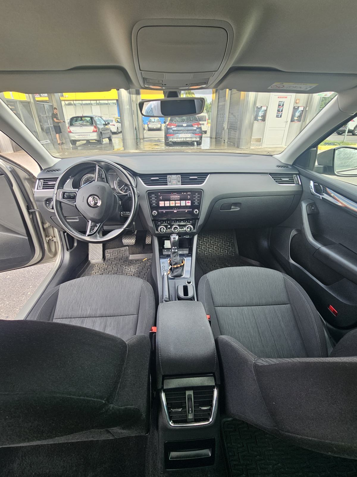 Škoda Octavia 1,6 TDI, fotografija 4