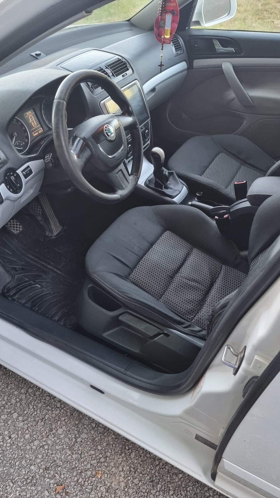 Škoda Octavia 1,6 TDI, fotografija 7