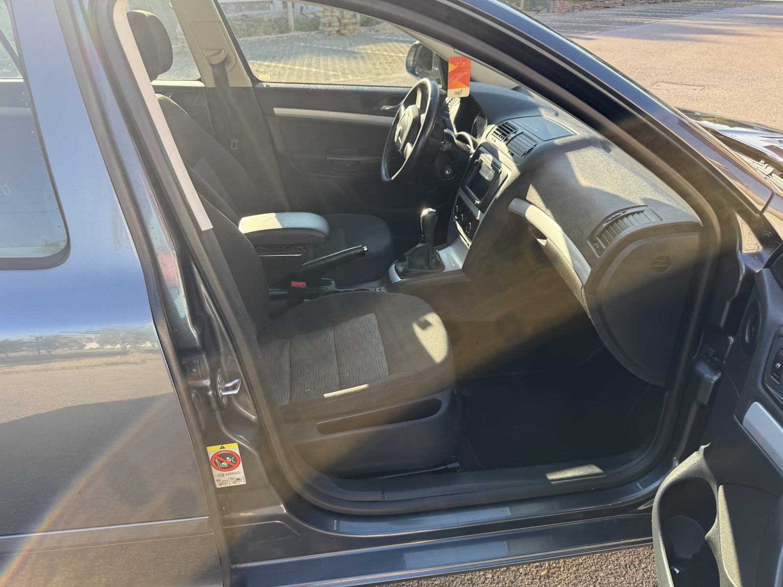 Škoda Octavia 1,6 TDI, fotografija 6