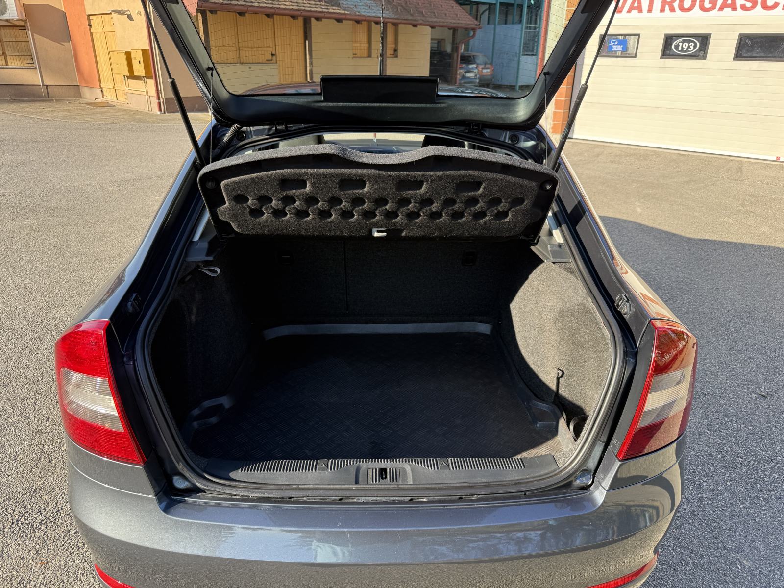 Škoda Octavia 1,6 TDI, fotografija 9