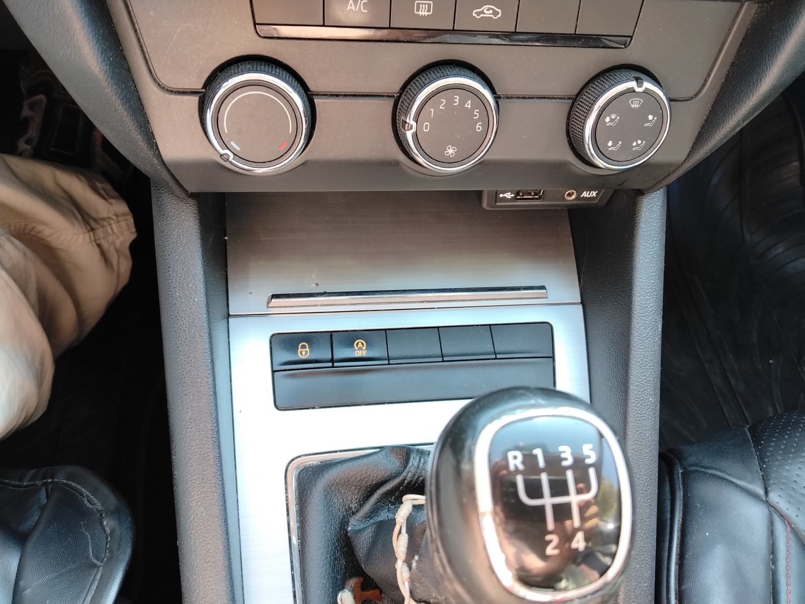 Škoda Octavia 1,6 TDI, fotografija 6