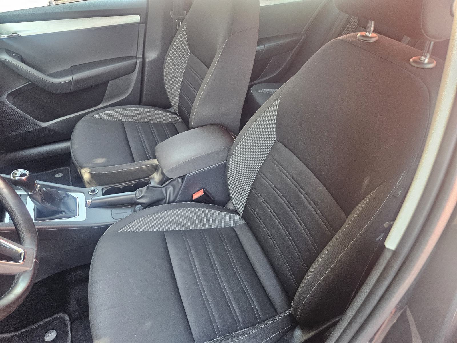 Škoda Octavia 1,6 TDI **TOP STANJE**, fotografija 15