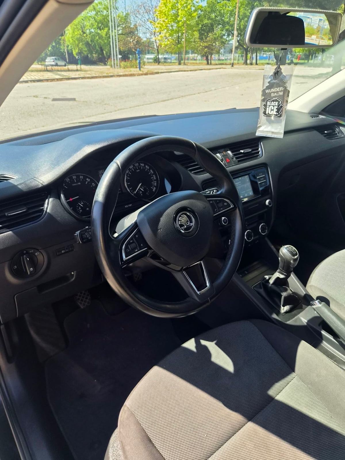 Škoda Octavia 1,6 TDI, fotografija 11