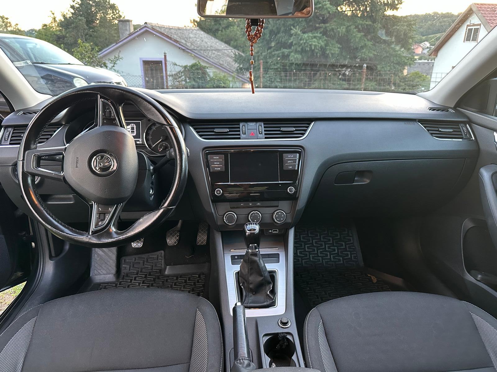 Škoda Octavia 1,6 TDI, fotografija 8