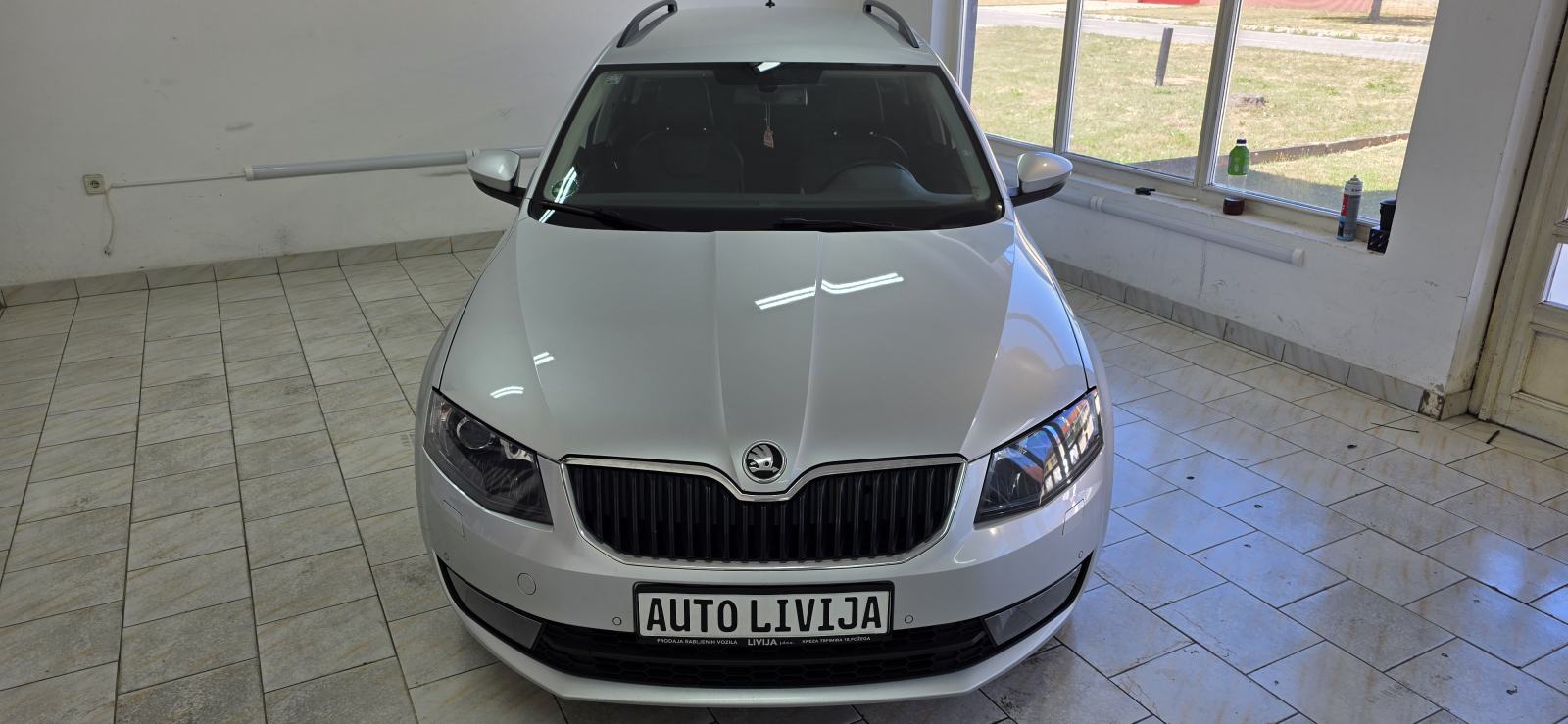 Škoda Octavia 1,6 TDI, fotografija 13