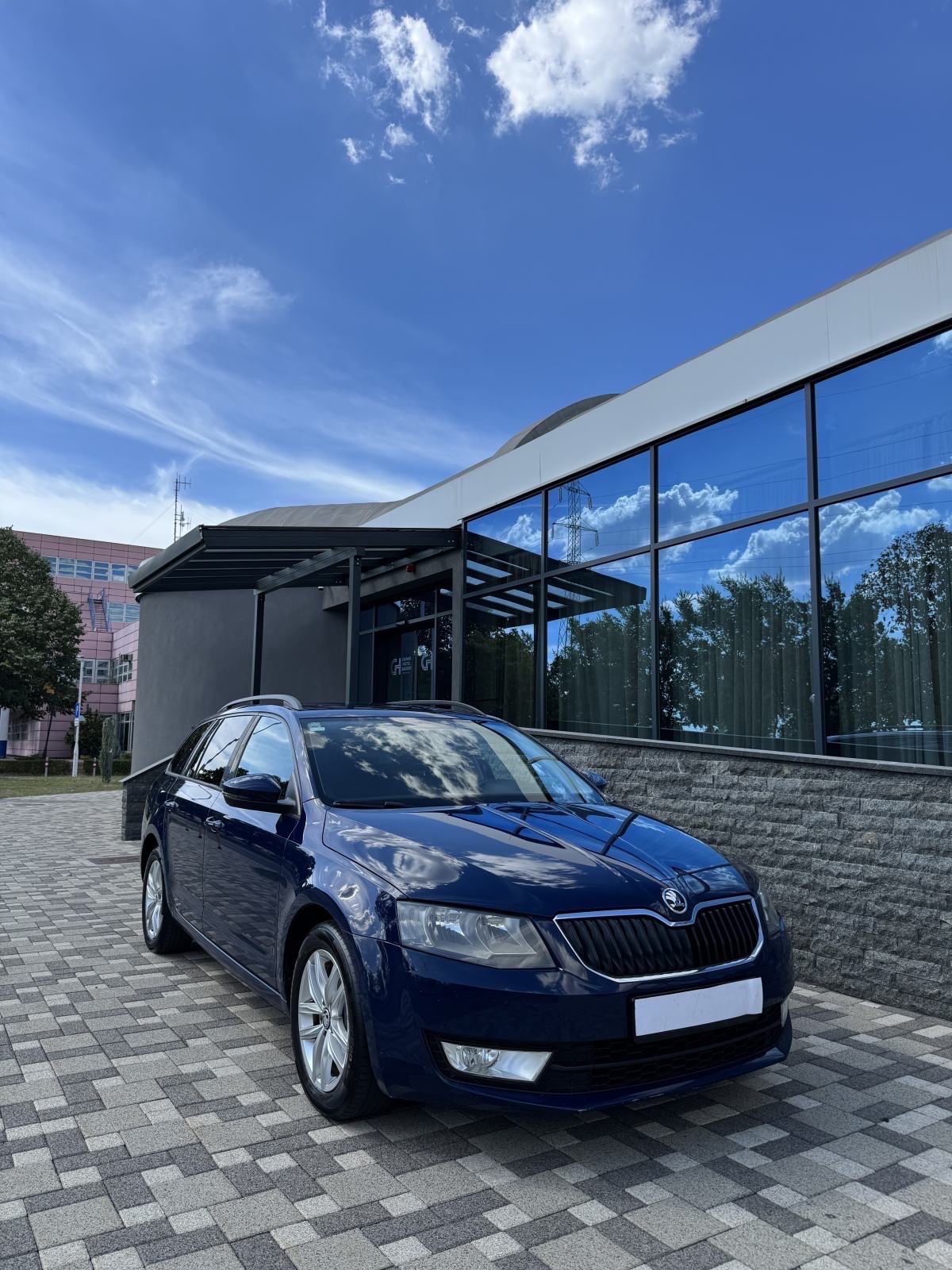 Škoda Octavia dostupno odmah 1,6 TDI JAMSTVO 1 g, fotografija 2