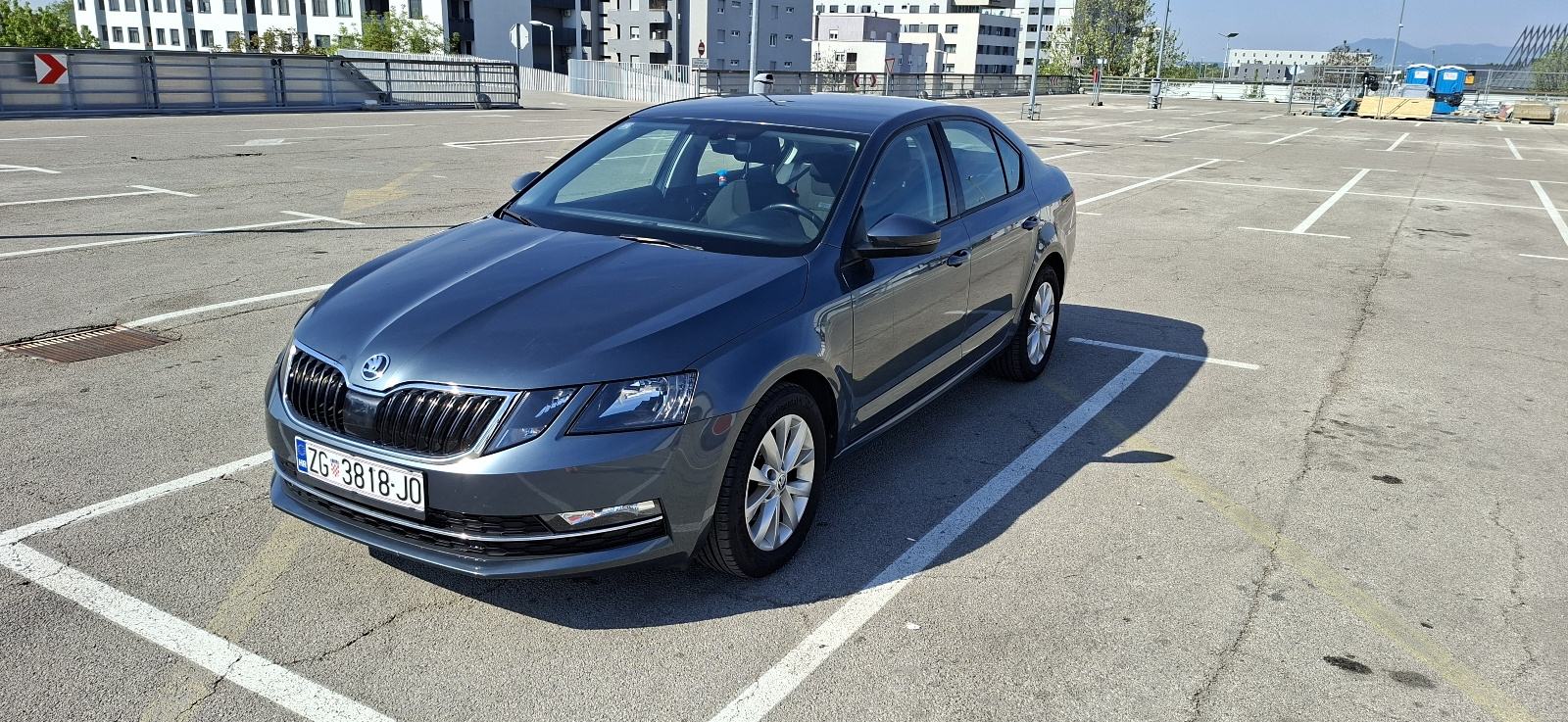 Škoda Octavia 1,6 TDI Hr auto Style oprema, fotografija 1