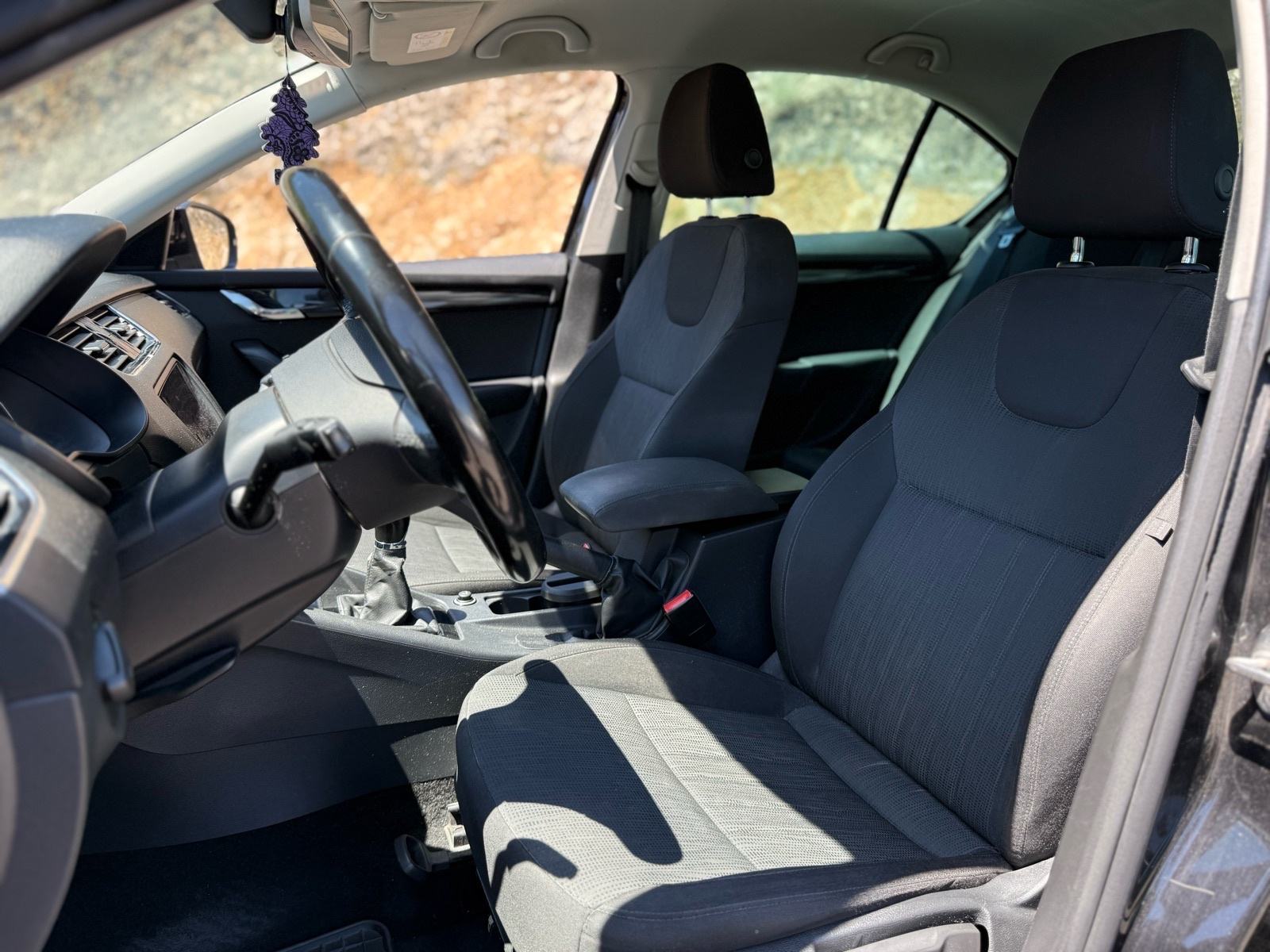 Škoda Octavia 1,6 TDI Style, fotografija 14