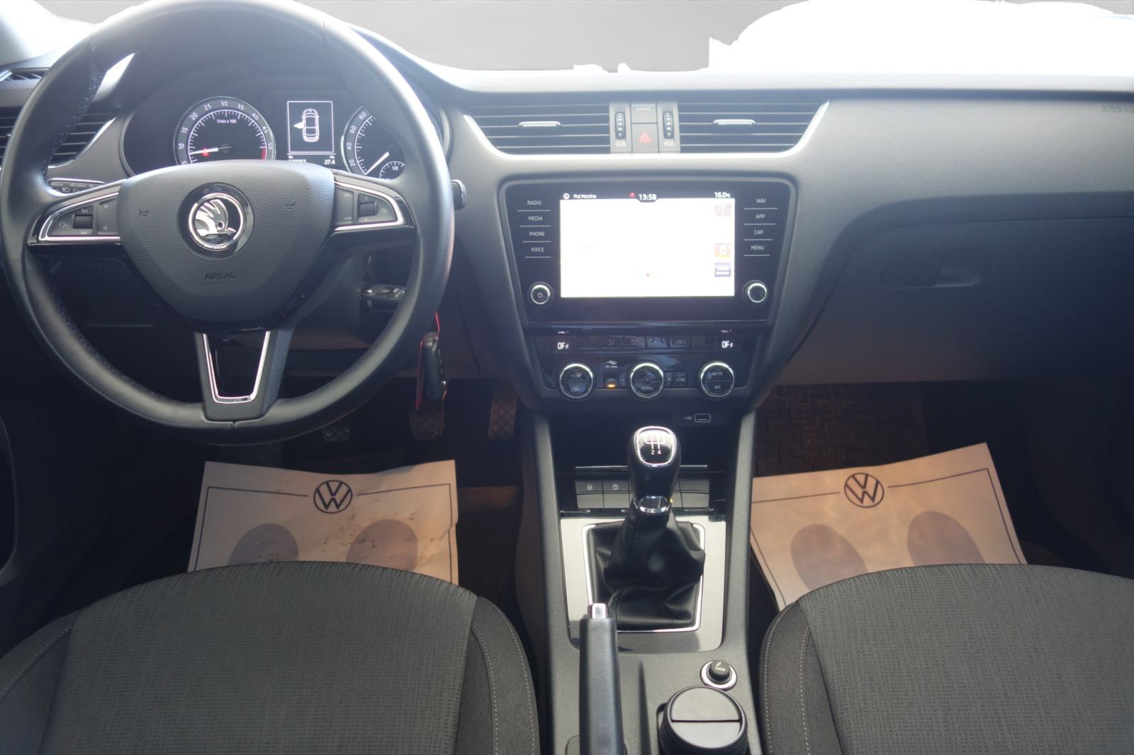 Škoda Octavia 1,6 TDI , STYLE, fotografija 12