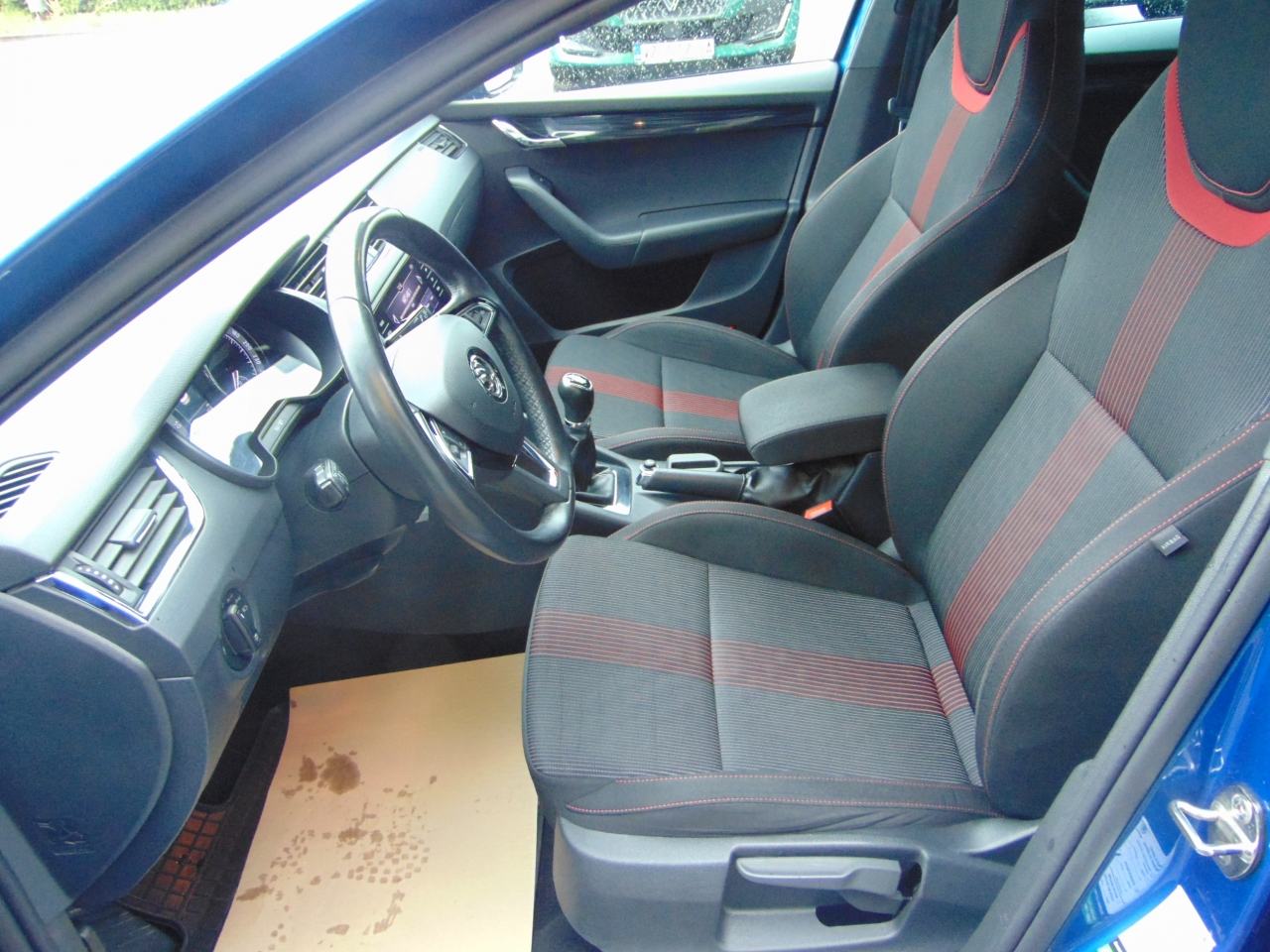 Škoda Octavia 1,6 TDI Style, fotografija 9