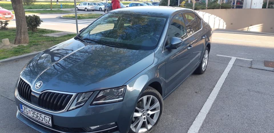 Škoda Octavia 1,6 TDI (Style + winner plus paket), fotografija 2