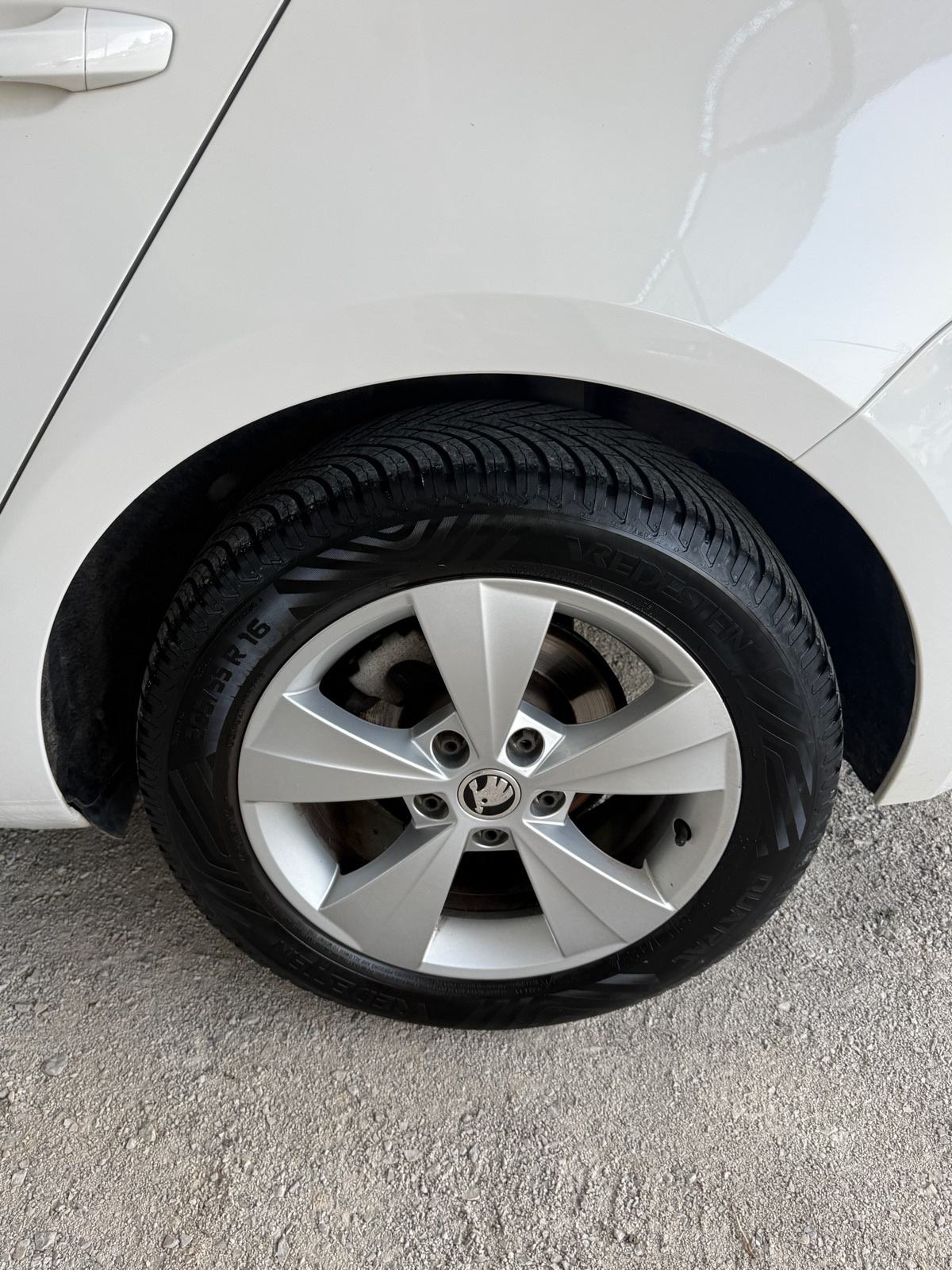 Škoda Octavia 1,6 TDI XENON✅KEYLESS GO✅GRIJANJE SJEDALA✅JAMSTVO 12✅, fotografija 15
