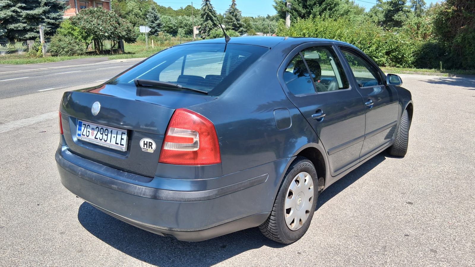 Škoda Octavia 1,9 TDI-odličan auto!-reg punu 1 g...1950eur, fotografija 5