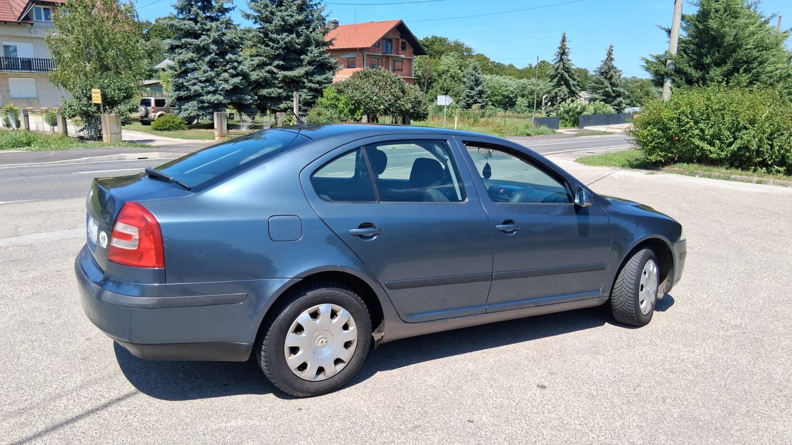 Škoda Octavia 1,9 TDI-odličan auto!-reg punu 1 g...1950eur, fotografija 2