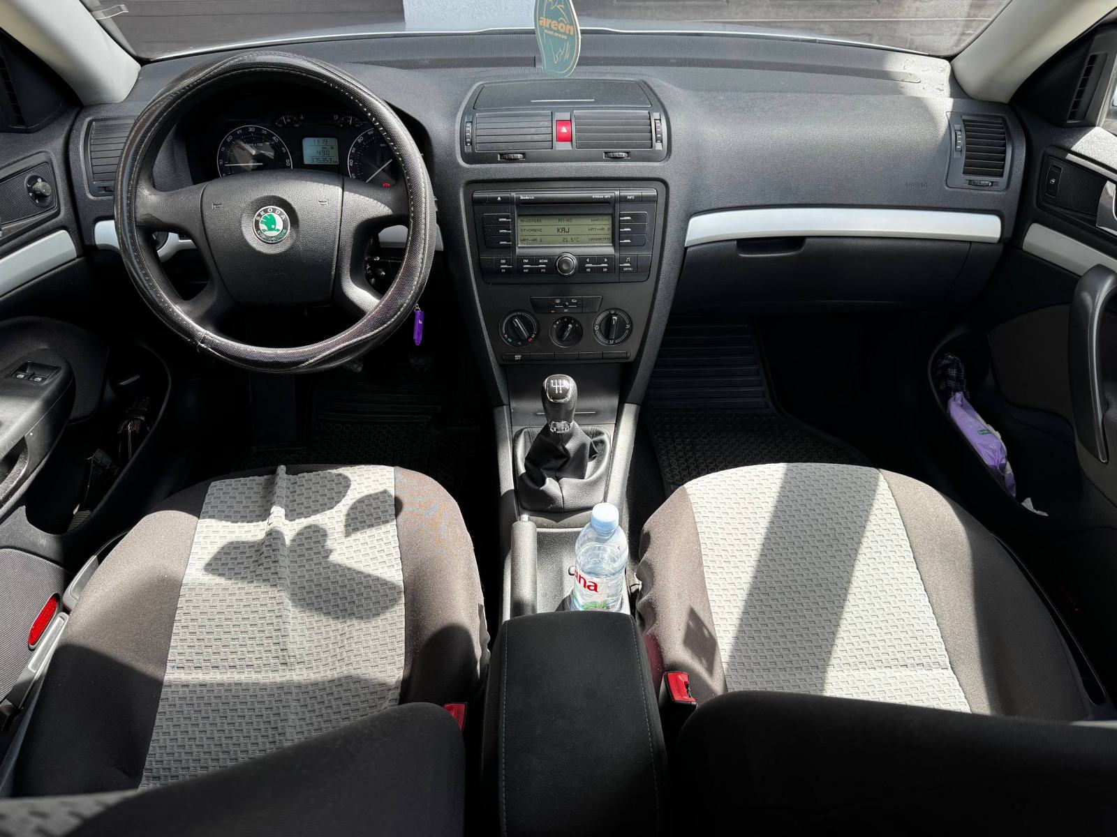 Škoda Octavia 1,9 TDI *KLIMA*REGAN*, fotografija 14