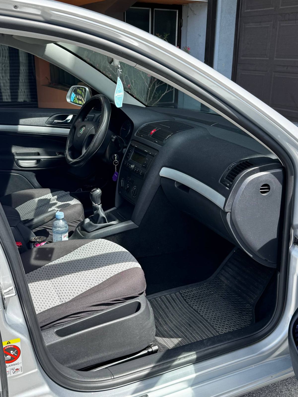 Škoda Octavia 1,9 TDI *KLIMA*REGAN*, fotografija 17